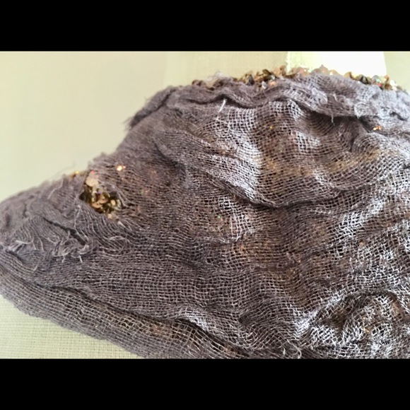 Collar - Picture 7 of 8